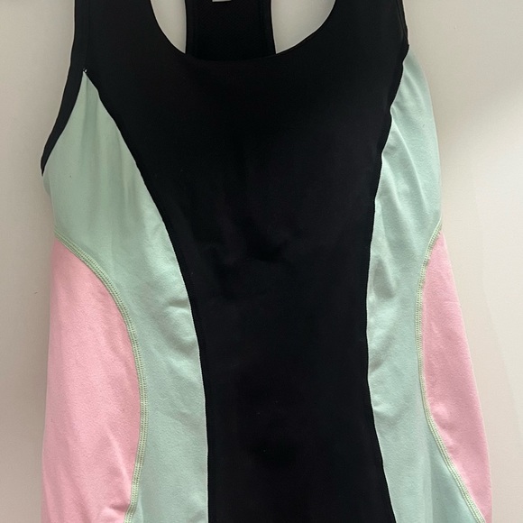 Lululemon Size 10 Bra Built In Tank Top . - Picture 5 of 8